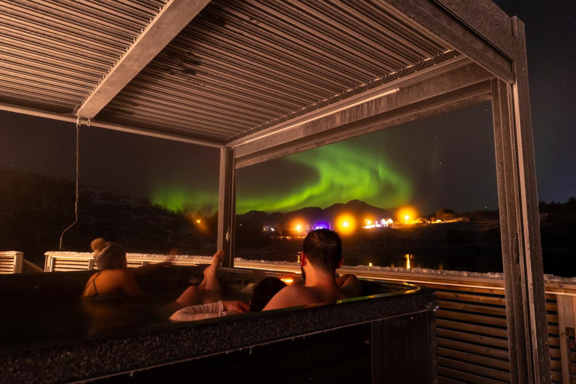 Vikran Seaside Lodge Straumsjoen 외부 사진